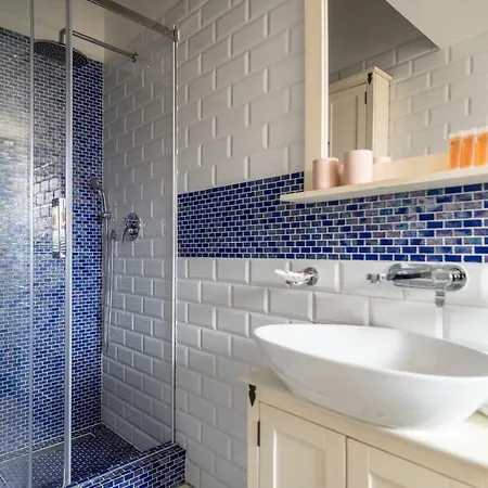 Family Friendly In Karlin Near The Centre By Easybnb Lägenhet *