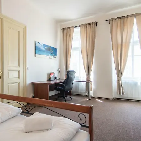 Lägenhet Family Friendly In Karlin Near The Centre By Easybnb